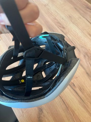Used MET Trenta 3k 2026 bike — image 16 of 19