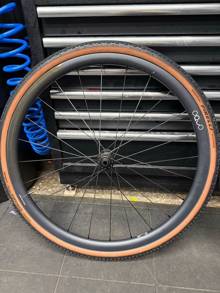 Käytetty OQUO RC25Team Wheelset bike — kuva 2 / 7