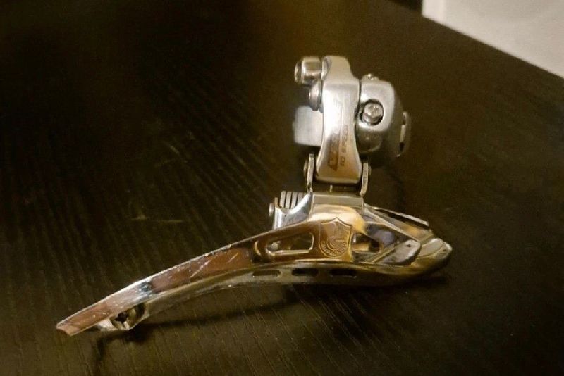 Gebrauchtes Campagnolo Veloce Front Derailleur Drivetrain & Pedals