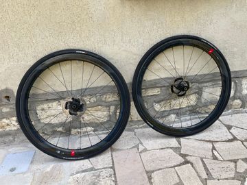 Used Fulcrum Wind 40 2023 bike — image 6 of 7
