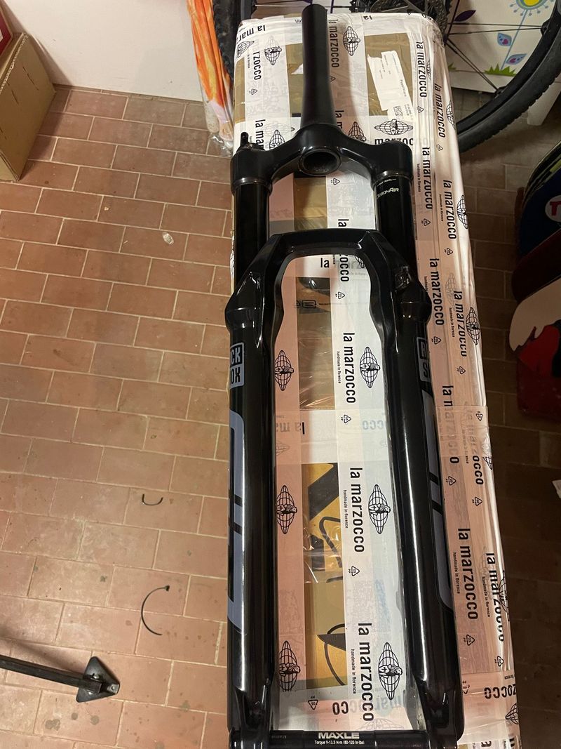 Used RockShox SID Select Charger RL Remote 2025 Fork