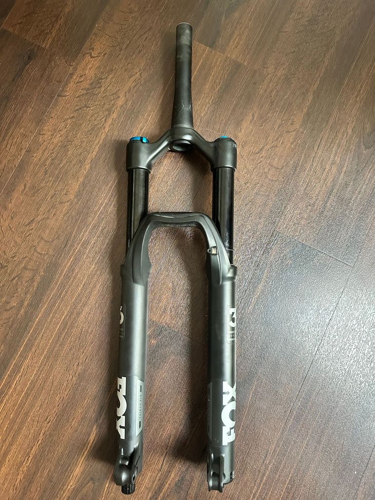 Used Fox 36 Float Performance GRIP27, 5 2021 bike — image 2 of 3