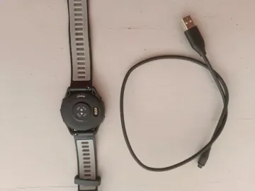 Used Garmin Forerunner 265 bike — image 4 of 8
