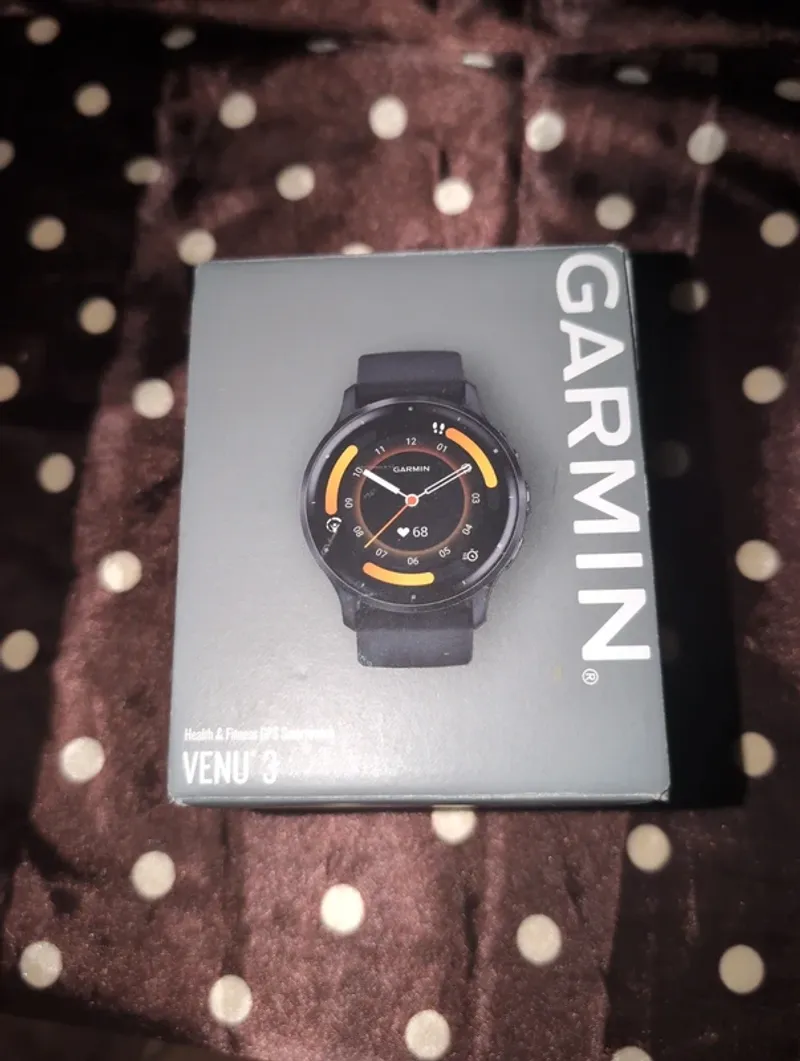Used Garmin Venu 3 Electronics