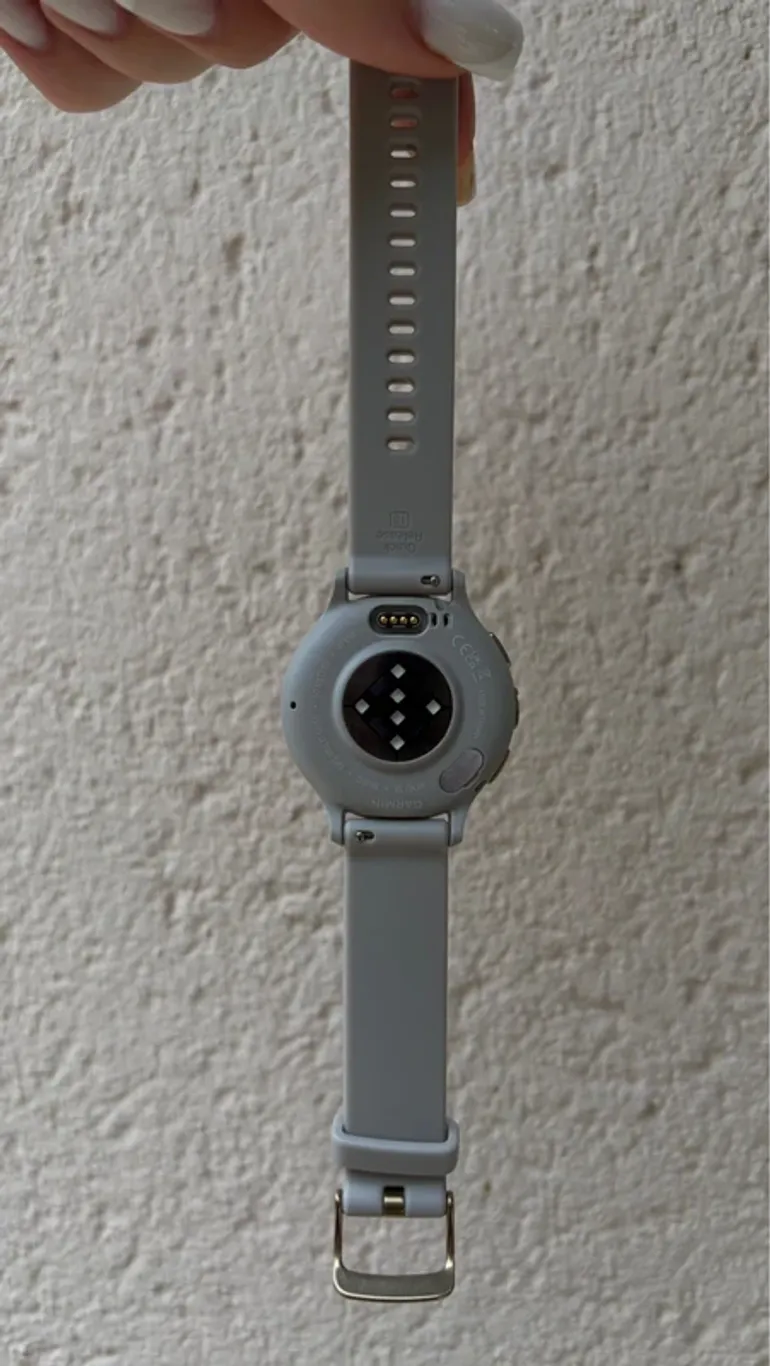 Used Garmin Venu 3S bike — image 3 of 5