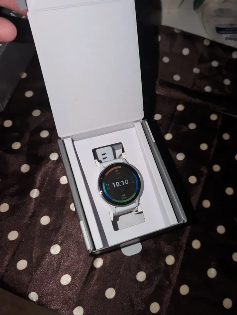 Used Garmin Venu 3 bike — image 3 of 3
