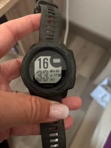Used Garmin Instinct bike — image 3 of 10
