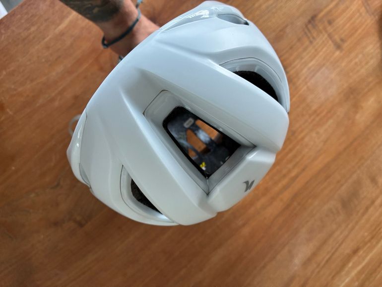 Used Specialized Evade 3 Helmet 2025 bike — image 3 of 6