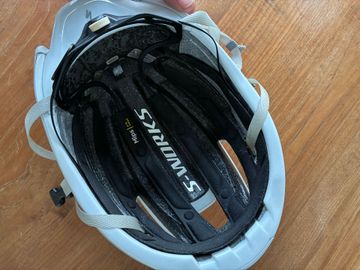 Used Specialized Evade 3 Helmet 2025 bike — image 5 of 6