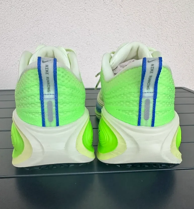 Nike Vomero Plus bike de segunda mano — imagen 6 de 11