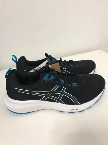 Used Asics Running Shoes bike — image 1 of 6