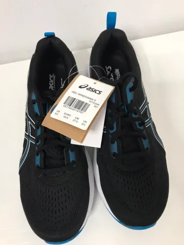 Used Asics Running Shoes bike — image 3 of 6