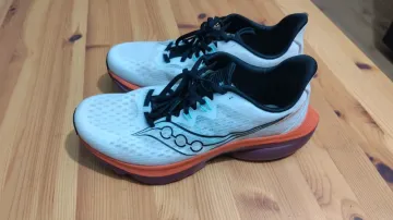 Used Saucony Kinvara 16 bike — image 1 of 3