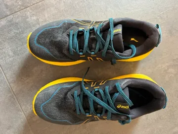 Used Asics Gel-Trabuco bike — image 1 of 8