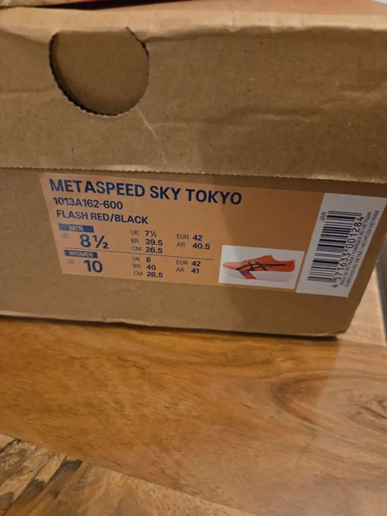 Used Asics Metaspeed Sky Tokyo bike — image 2 of 8
