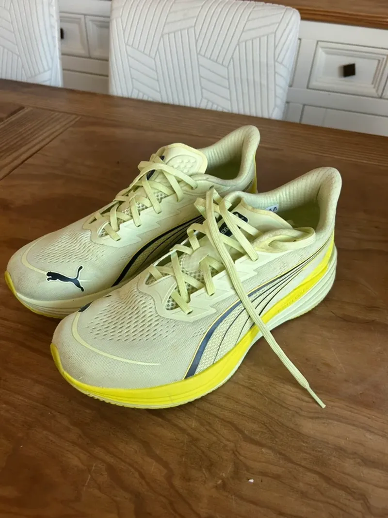 Used Puma Profoam Running Shoes