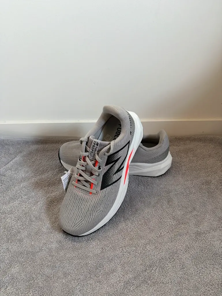 New Balance Propel bike de segunda mano — imagen 2 de 3