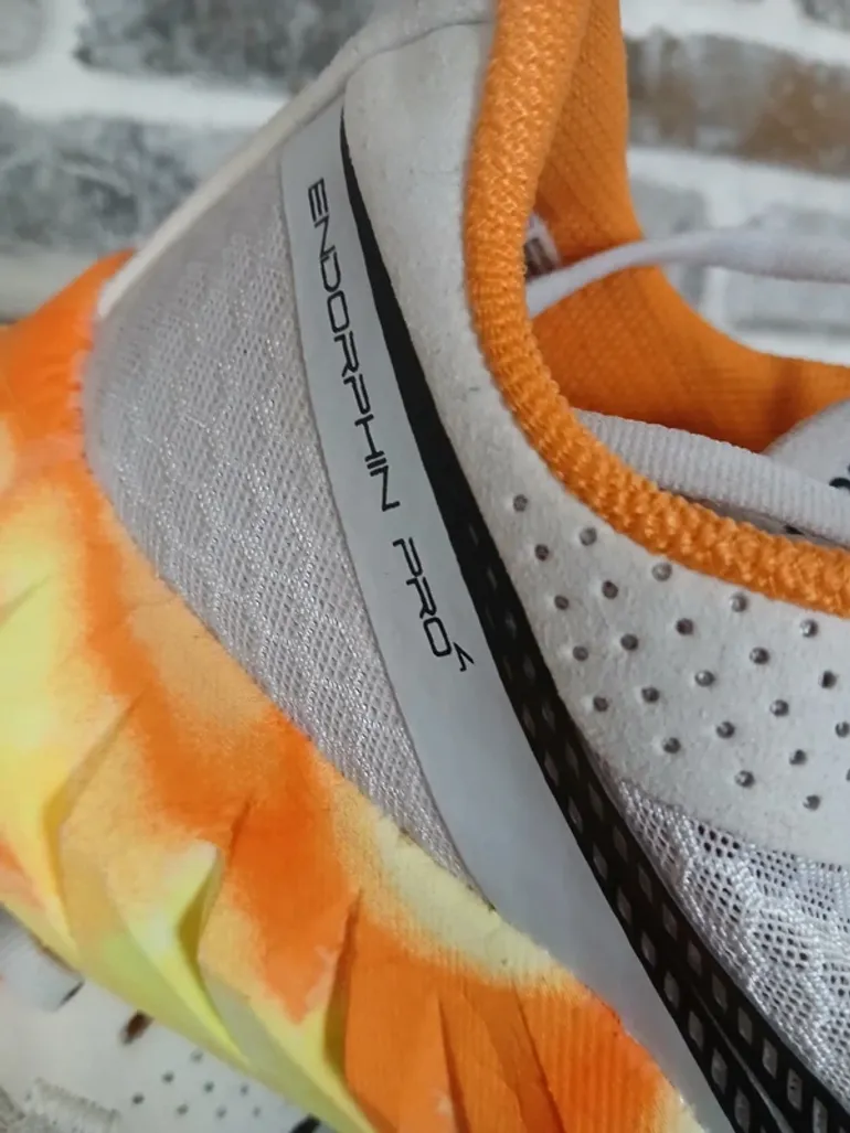Used Saucony Endorphin Pro 4 bike — image 4 of 9