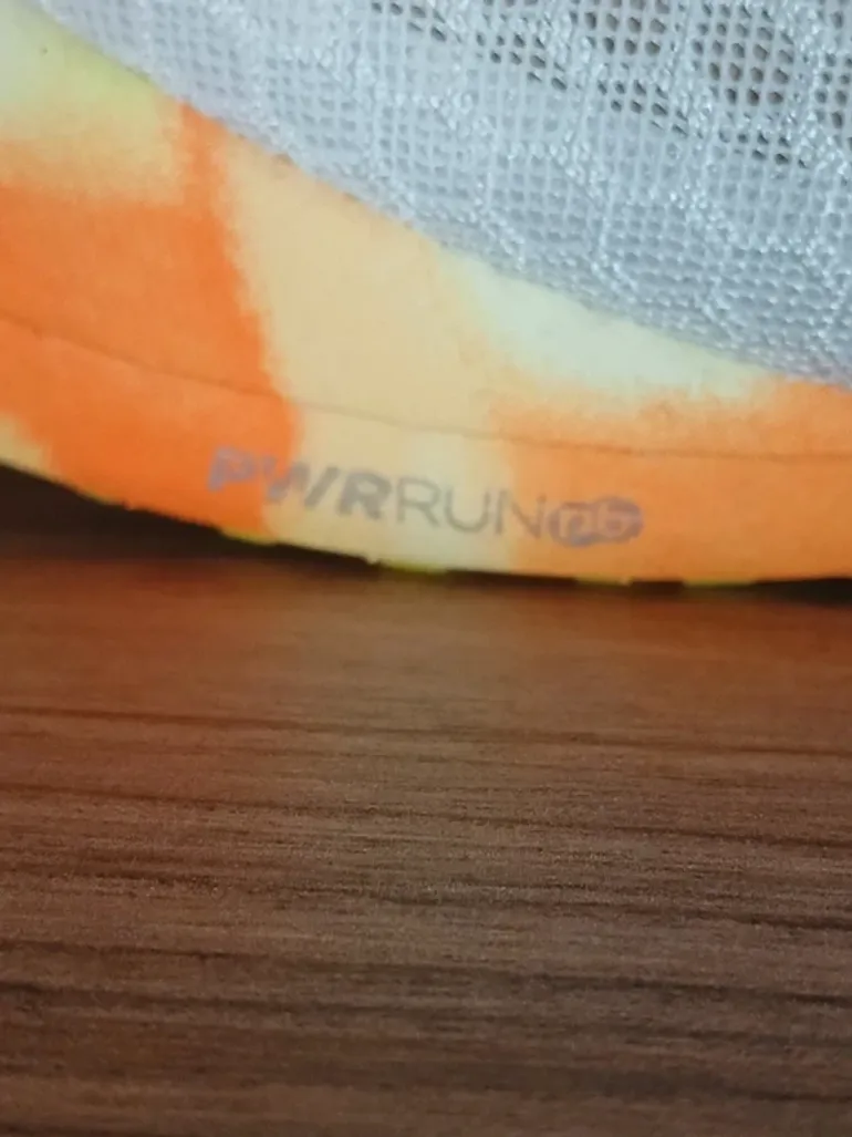 Used Saucony Endorphin Pro 4 bike — image 5 of 9