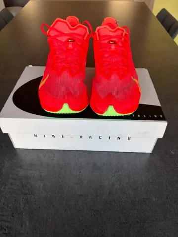 Used Nike Vaporfly 4 bike — image 4 of 6