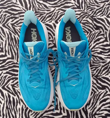 Used Hoka Clifton 10 bike — image 7 of 9
