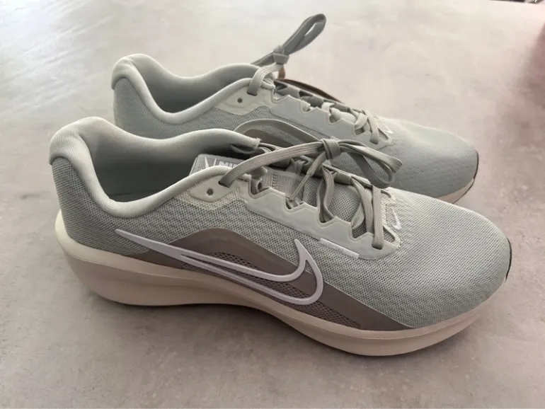 Brugt Nike Downshifter 13 bike — billede 2 af 3