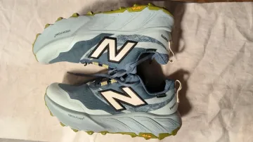New Balance Fresh Foam X Hierro V9 Gore-Tex bike de segunda mano — imagen 10 de 15