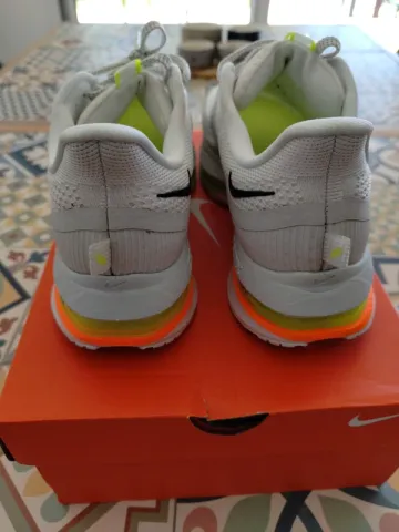 Tweedehands Pegasus Premium Air Zoom 44 bike — afbeelding 6 van 13