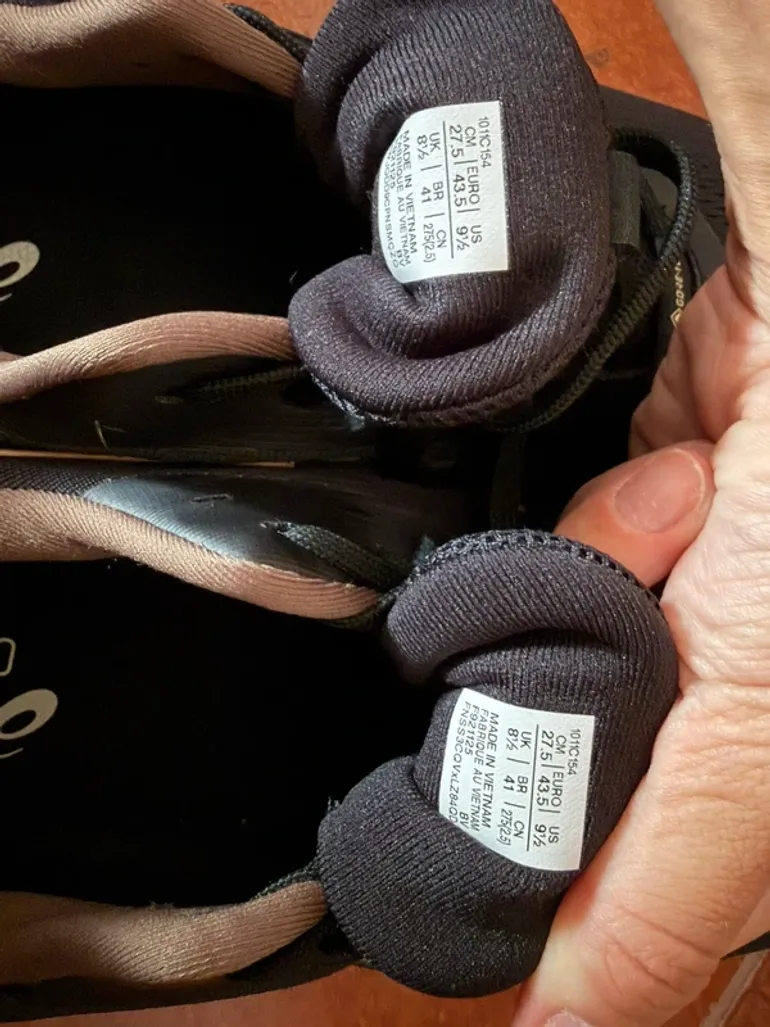 Used Asics Gel-Pulse 17 GTX bike — image 8 of 11