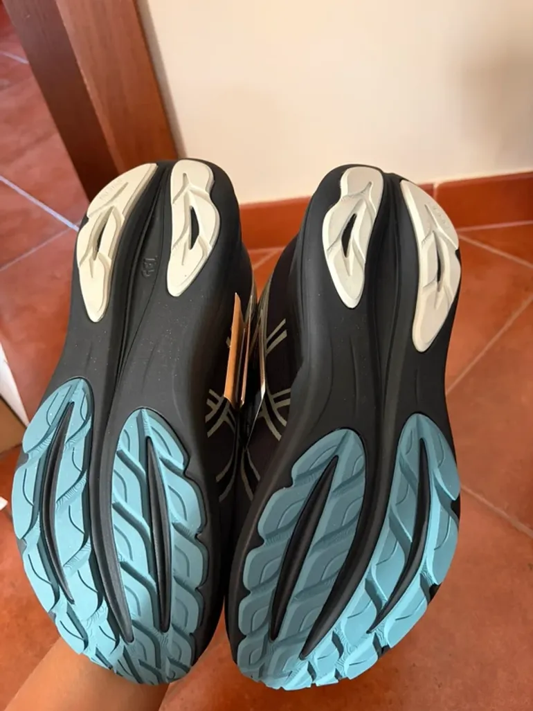 Used Asics Gel-Pulse 17 GTX bike — image 3 of 11