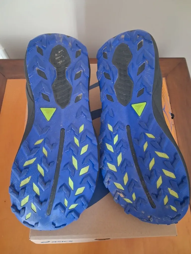 Used Asics Trabuco 14 bike — image 3 of 4