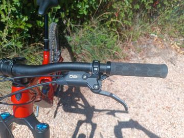 Brugt Trek Slash 2023 bike — billede 5 af 8