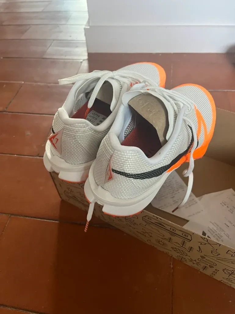 Nike Terra Kiger 10 bike usato — immagine 5 di 5