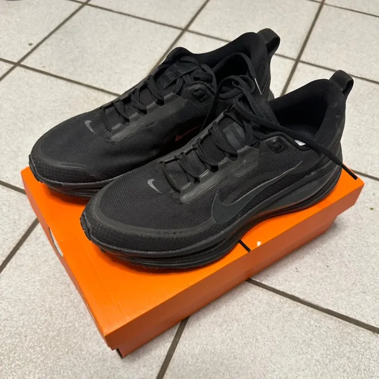 Gebrauchtes Nike Vomero 18 Gore-Tex bike — Bild 2 von 6