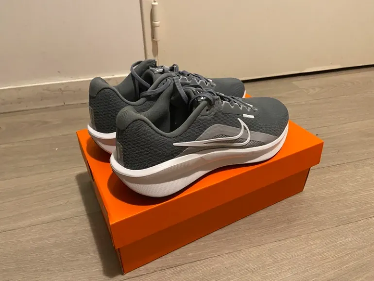 Brugt Nike Downshifter 13 bike — billede 2 af 6