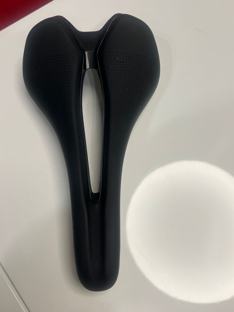 Gebrauchtes Specialized Romin Evo Comp Gel 2025 Saddles & Seatposts