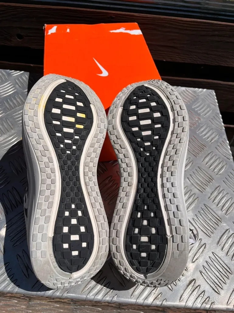 Brugt Nike Vomero plus RUN bike — billede 3 af 8