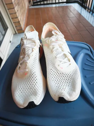 Nike Vaporfly 3 bike usato — immagine 13 di 13