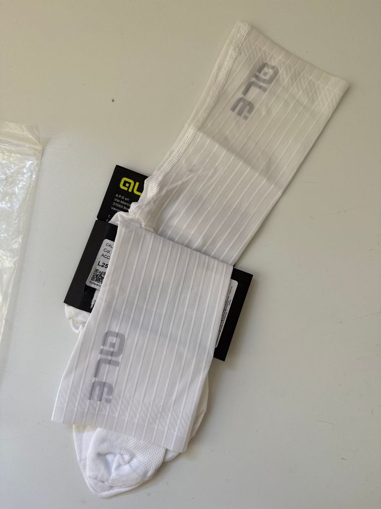 Brugt Ale cycling aero socks ale’ bike — billede 2 af 4