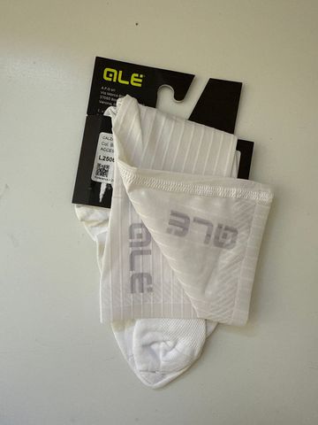 Brugt Ale cycling aero socks ale’ bike — billede 4 af 4