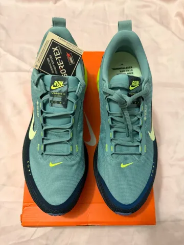 Used Nike Vomero 18 Gore-Tex bike — image 9 of 11