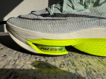Used Nike Alphafly 2 bike — image 2 of 10