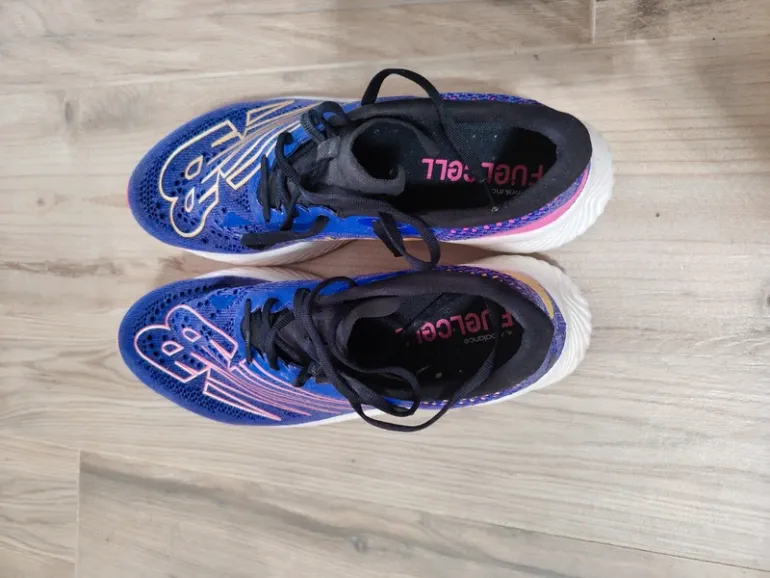 Used New Balance Elite V3 bike — image 3 of 8