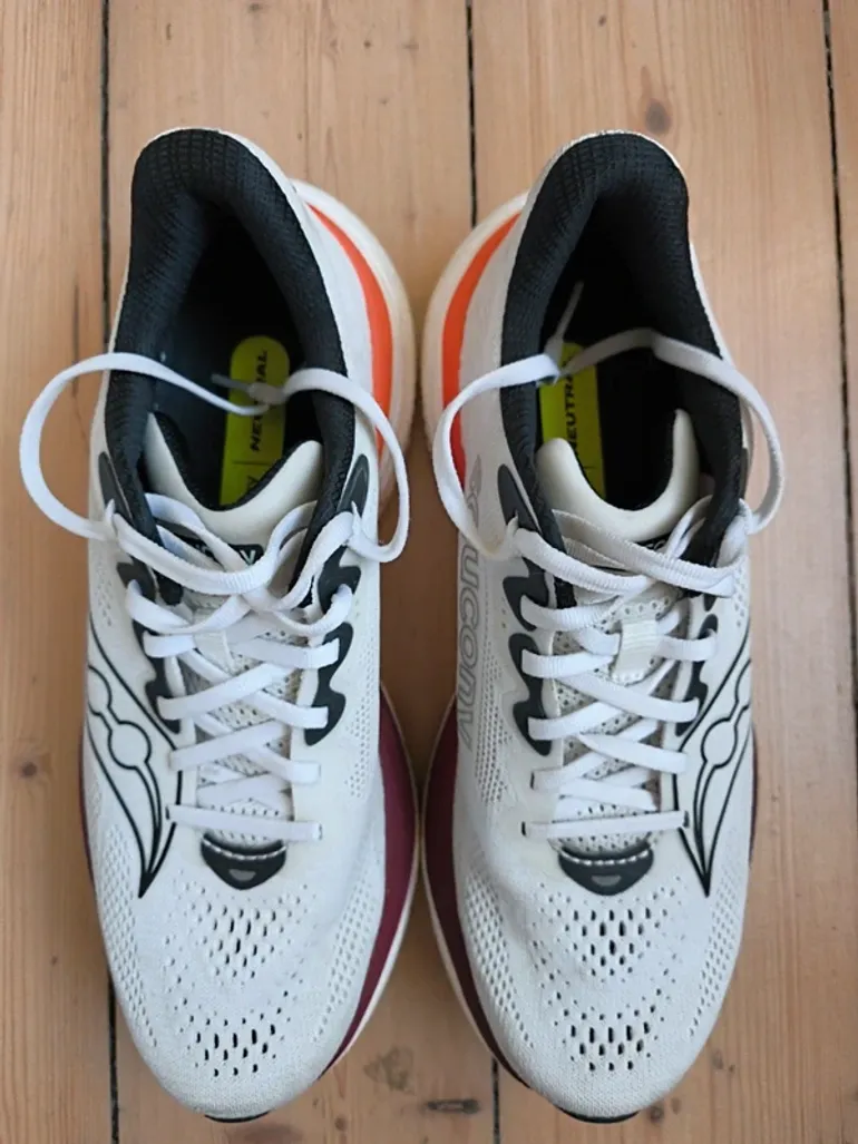 Used Saucony Ride 19 bike — image 4 of 6