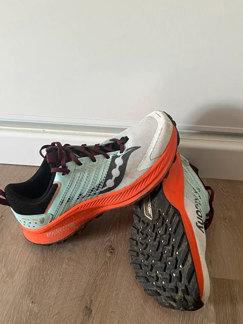 Used Saucony Ride TR Running Shoes