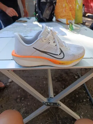 Brugt Nike Shoes bike — billede 1 af 3