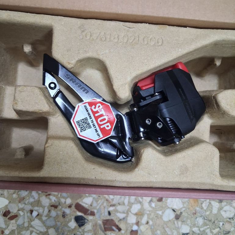 Brugt Sram Force Front Derailleur 2024 bike — billede 2 af 5