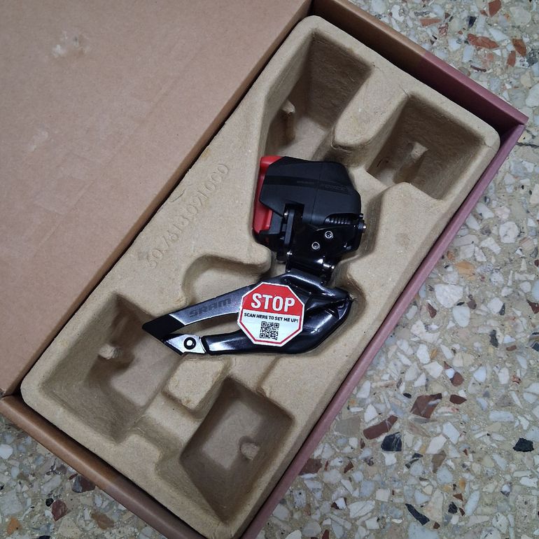 Brugt Sram Force Front Derailleur 2024 bike — billede 5 af 5