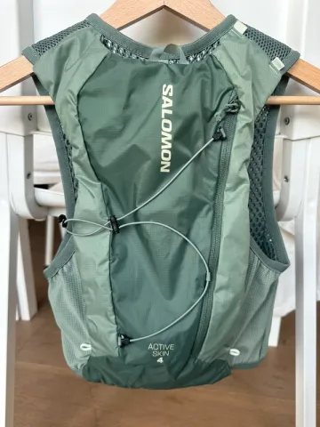 Used Salomon running vest bike — image 2 of 5