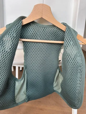 Used Salomon running vest bike — image 5 of 5